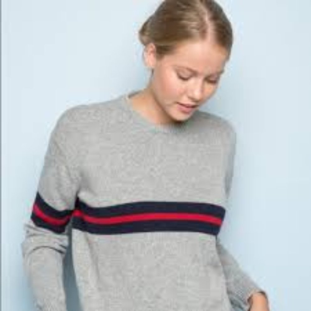 Brandy Melville women's sweater